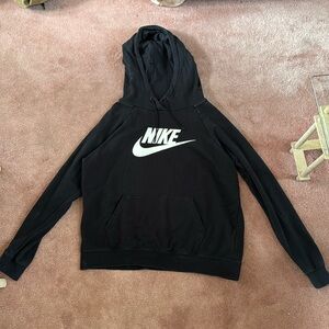 Black medium Nike sweatshirt